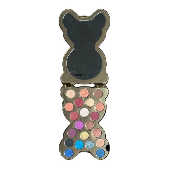 MOSCHINO X SEPHORA Eyeshadow Pallet Bear